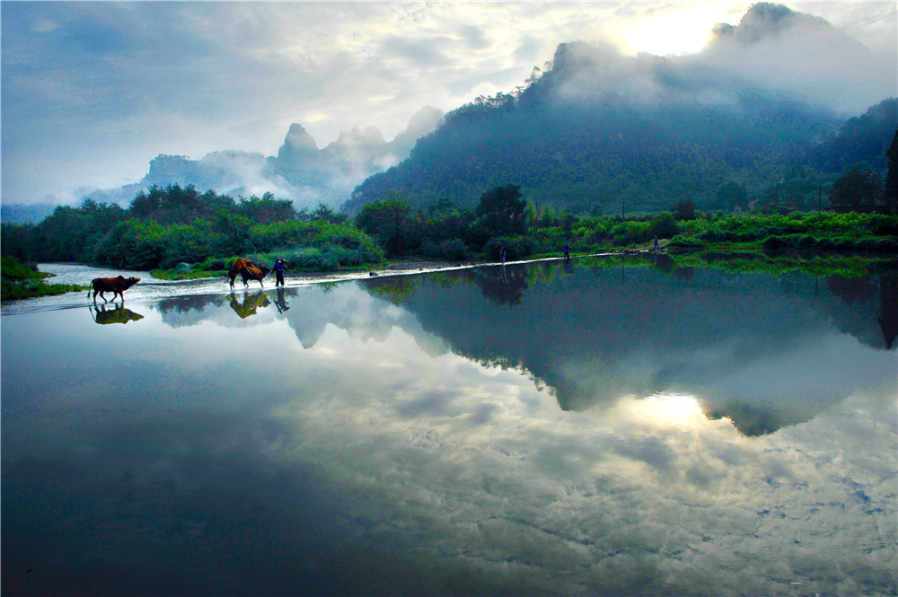 潜派旅行